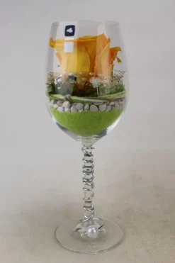 Arrangement Weinglas Leonardo Long Life Rose Gelb