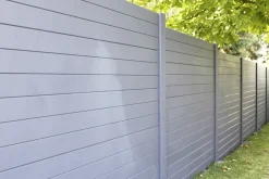 Betonzaun Grundset Prestige mit Anfangs und Endpfosten 210 cm