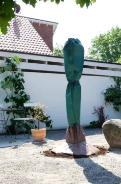 Bio Green Palmenschutz Höhe 150 cm Stamm Ø bis 35 cm