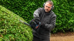 Bosch Professional Akku-Heckenschere GHE 18V-60 (II) Solo