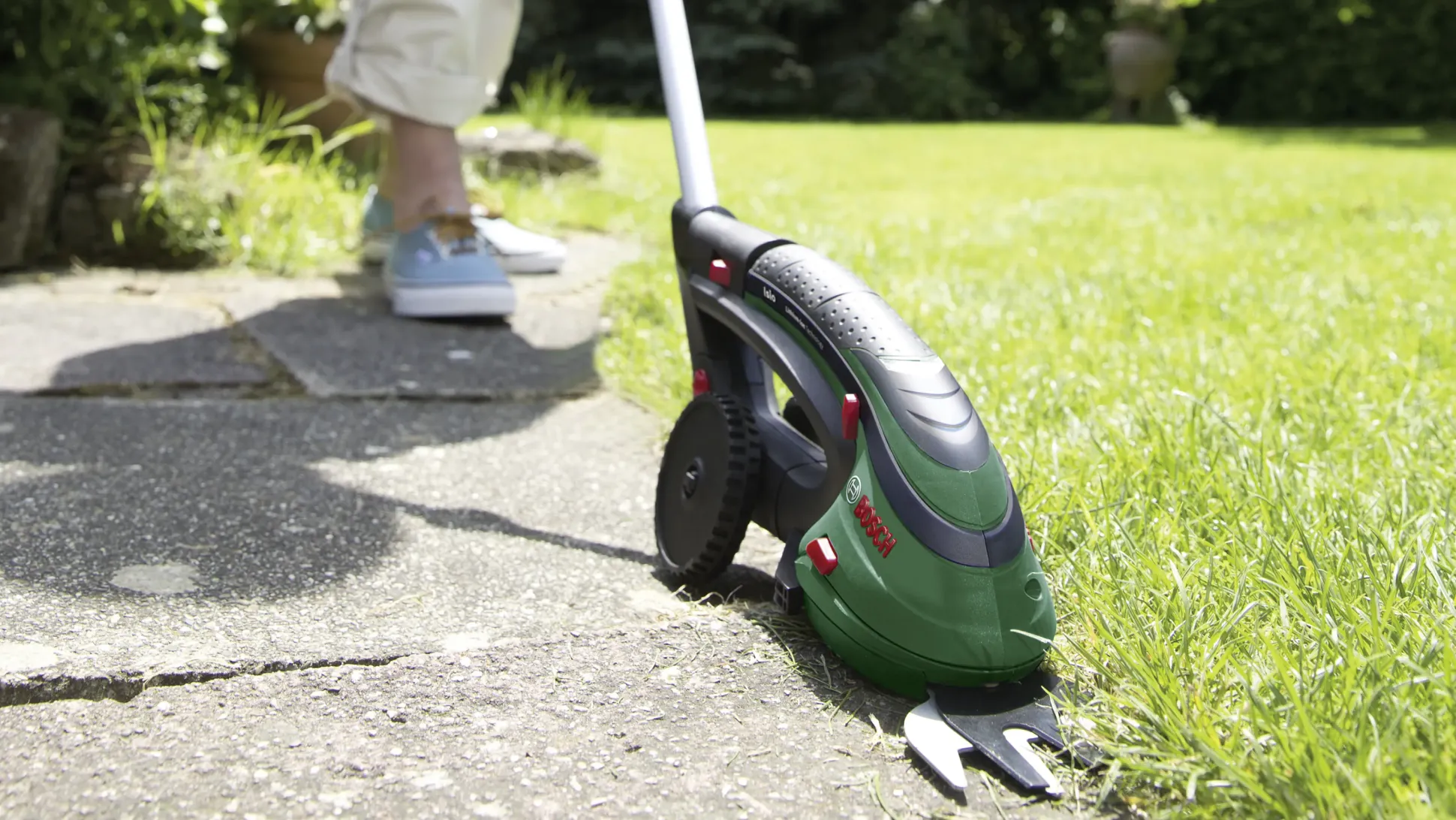 Bosch Teleskopstange zu Akku-Gras und Strauchschere Isio