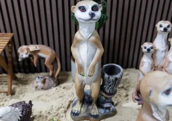 Dekofigur Erdmännchen mit Topf 62 x 28 x 16 cm