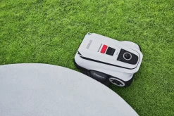 ECOVACS Mähroboter GOAT A3000 LiDAR Pro - 33 cm Schnittbreite 3000 m² 32 V