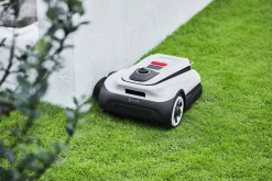 ECOVACS Mähroboter GOAT A3000 LiDAR Pro - 33 cm Schnittbreite 3000 m² 32 V