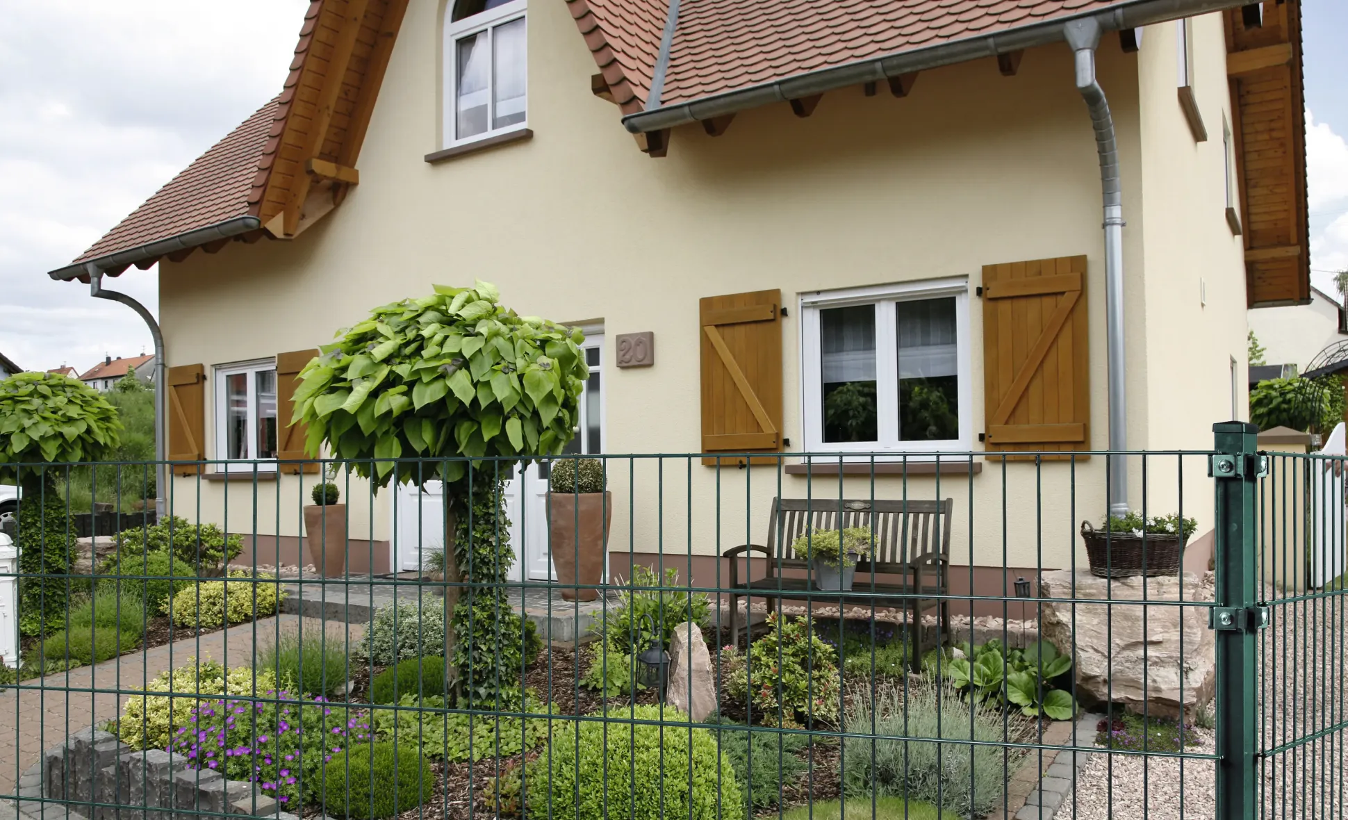 Floraworld Doppelstabmatten-Zaun Premium 251 x 103 cm moosgrün 8/6/8