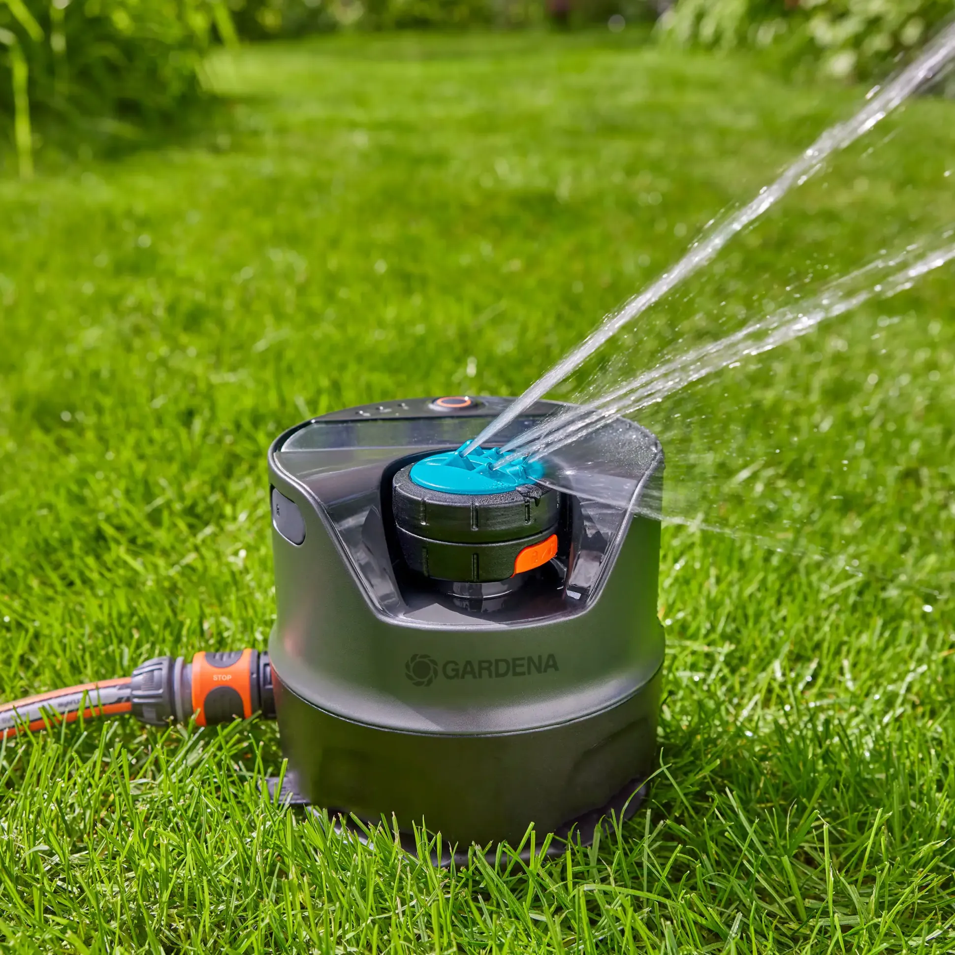 Gardena Bewässerungssystem AquaPrecise für Rasen solarbetrieben