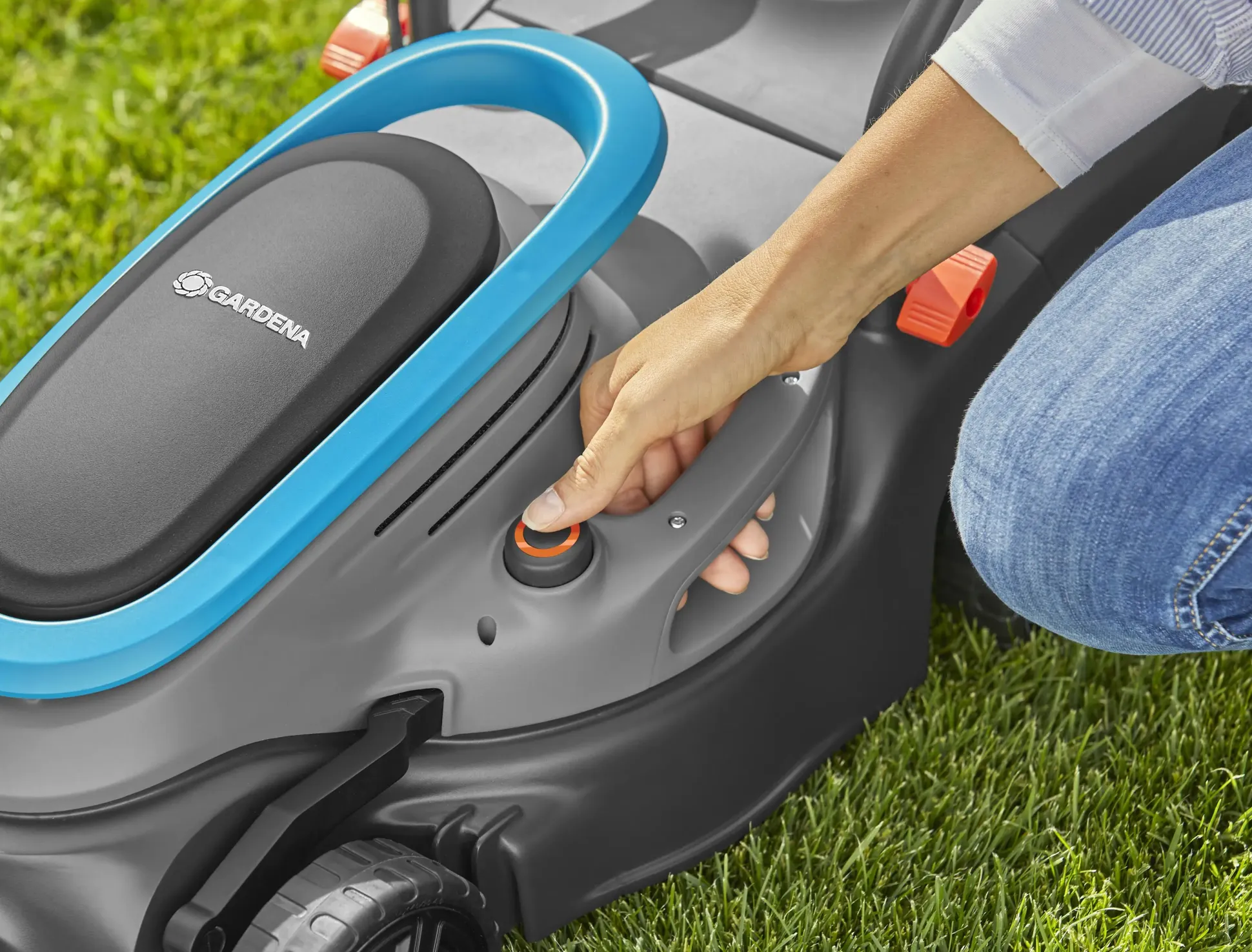 Gardena Elektro Rasenmäher PowerMax 1200/32 G2 32 cm Schnittbreite