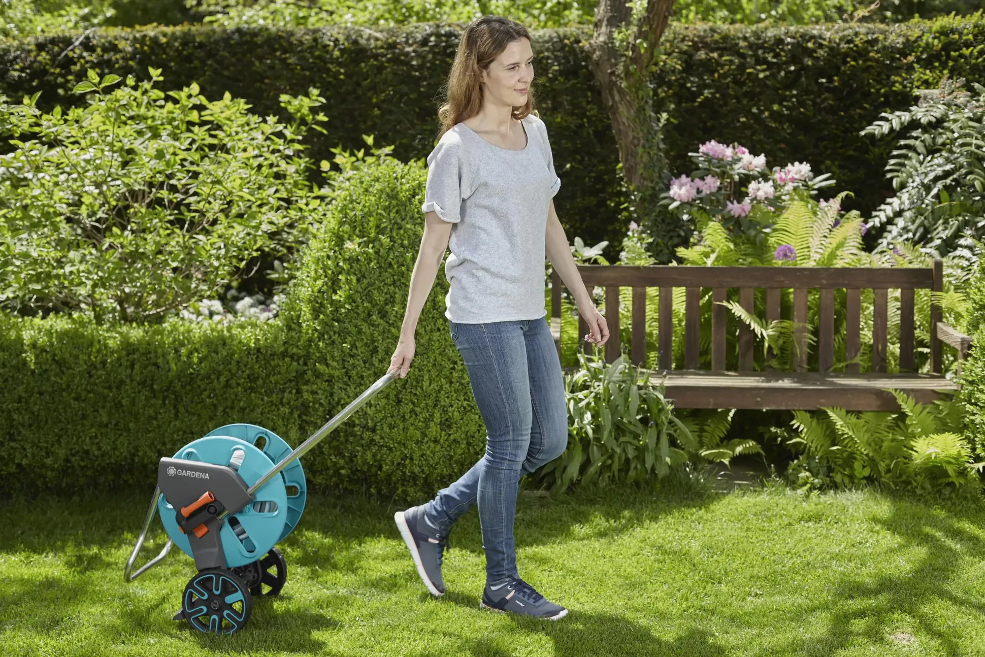 Gardena Schlauchwagen AquaRoll M Set inkl. 20 m Schlauch