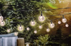 Grundig LED Solar Lichterkette mit 50 Leuchtköpfen
