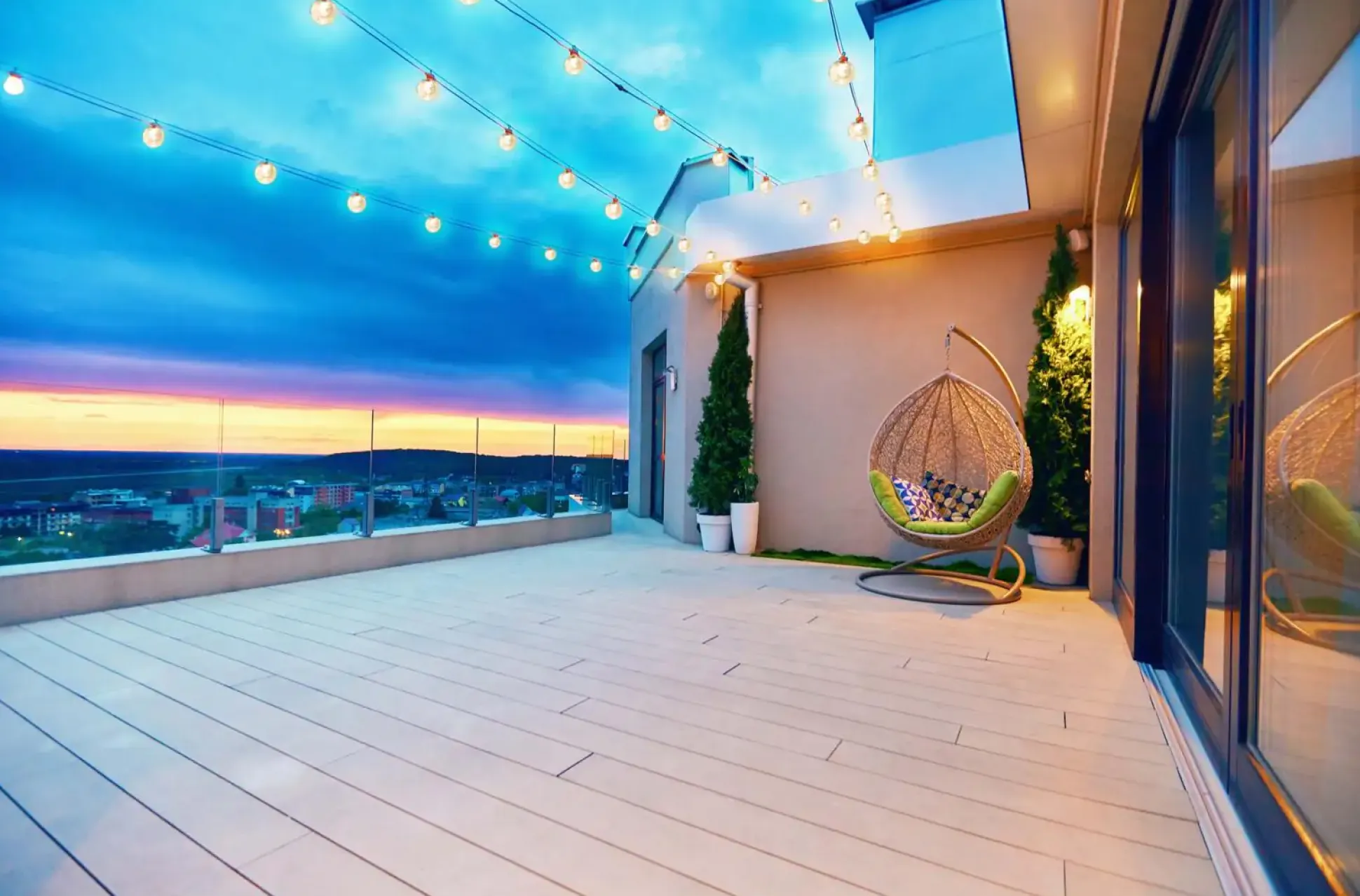 Grundig LED Solar Lichterkette mit 50 Leuchtköpfen