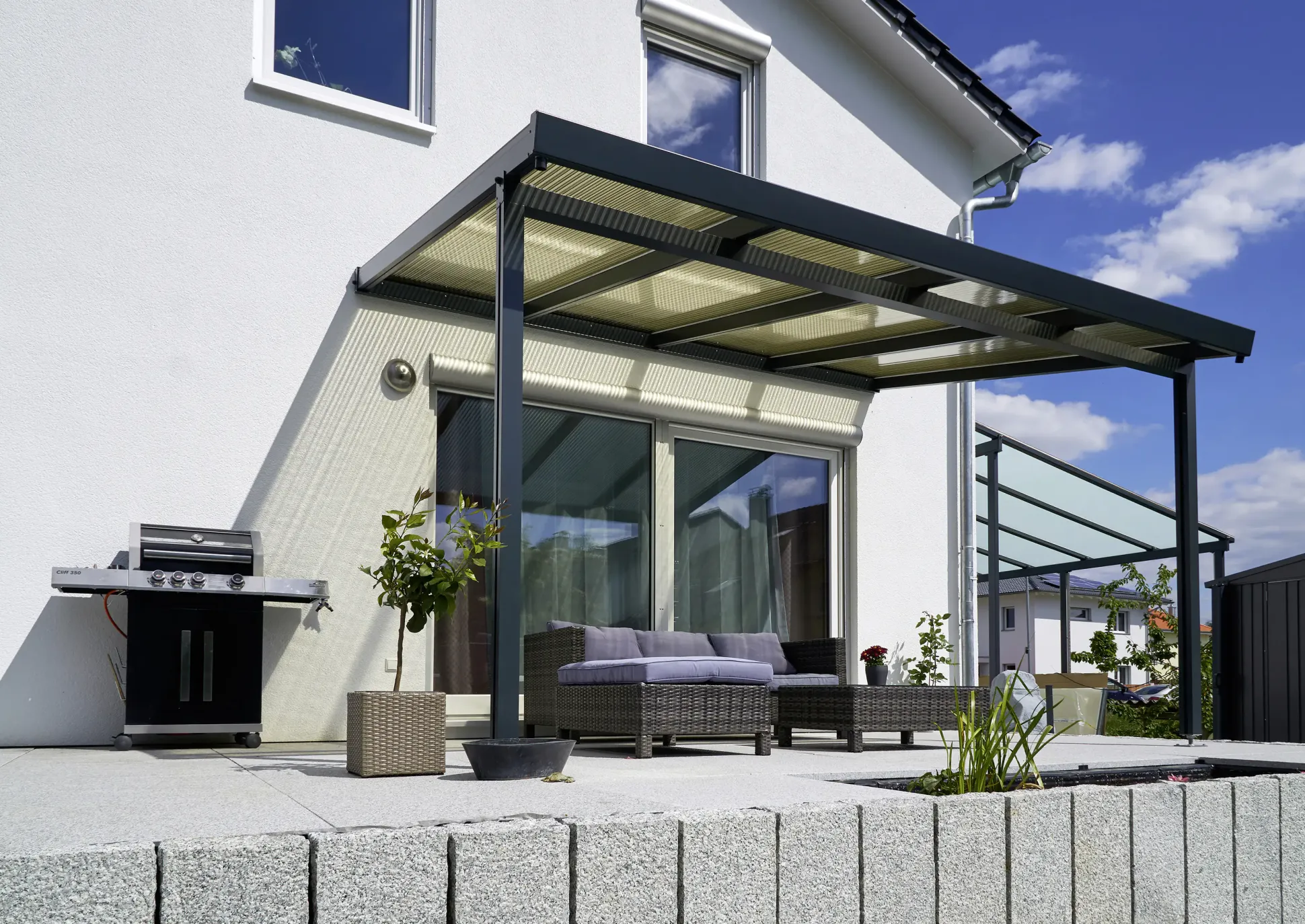 Gutta Premium Terrassendach 410,2 x 306 cm anthrazit Acryl bronce 16 mm