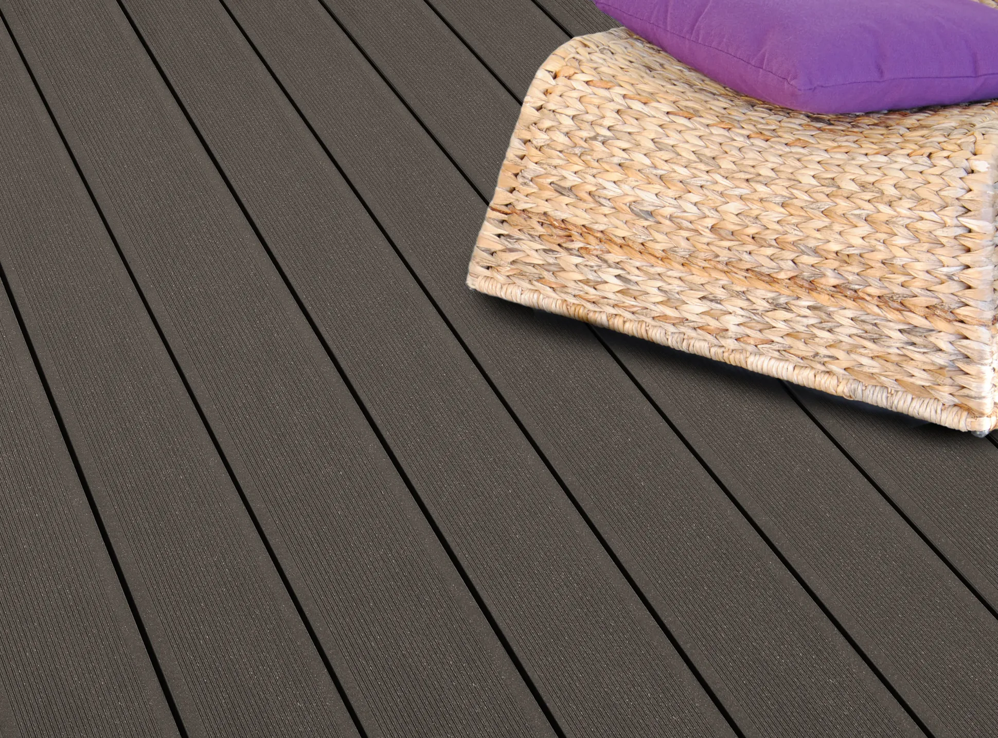 Kovalex Terrassendiele WPC Standard 14,5 x 2,6 cm graubraun gebürstet Meterware
