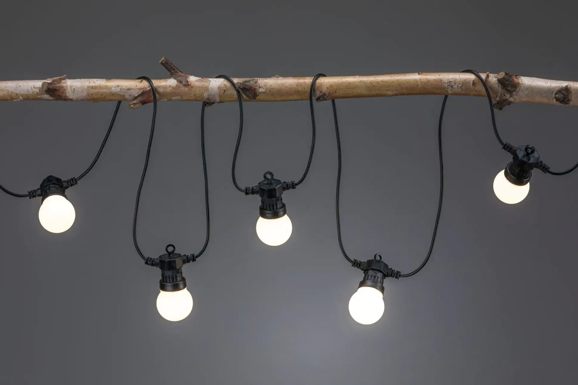 Paulmann Plug & Shine Lichterkette Outdoor weiß-schwarz 6,8 m mit 7 Lampen