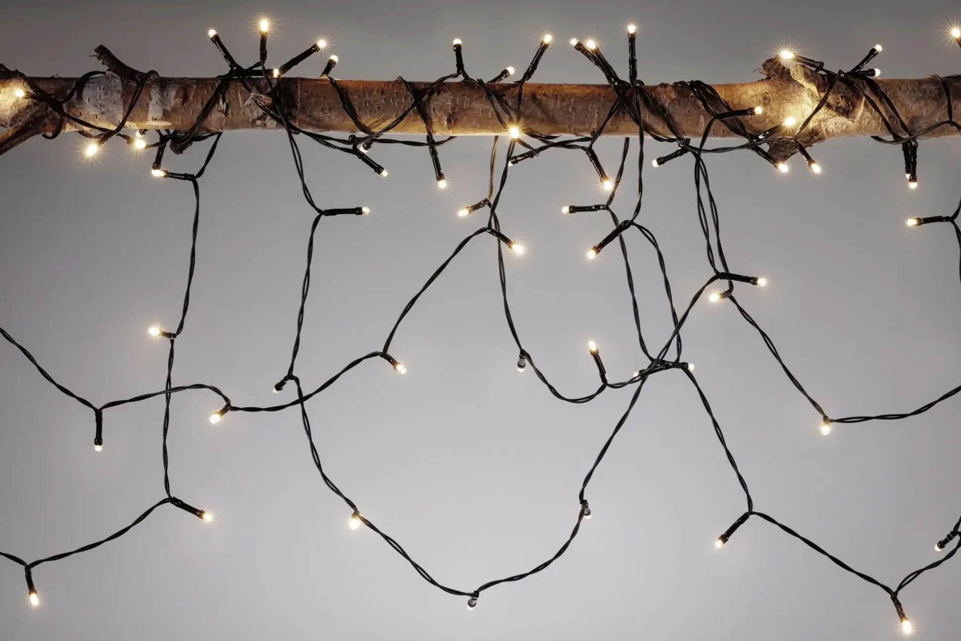Paulmann Solar-Lichterkette Aurinka 21,9 m 200 LED warmweiß