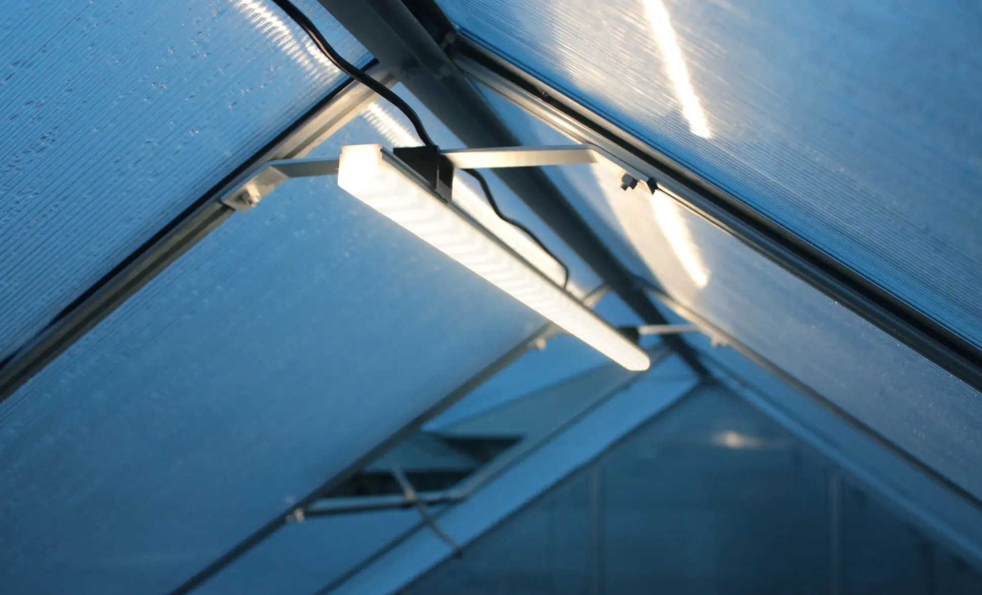 Pergart LED Leuchte lang 100 cm 30 LED's