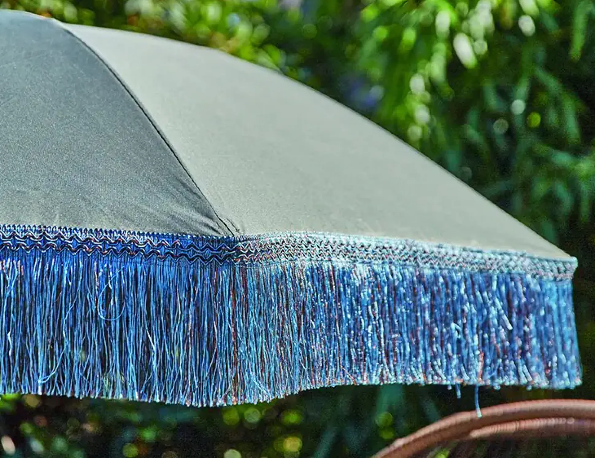 Siena Garden Mittelstockschirm Maui olive Ø 180 cm