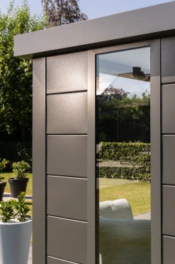 Telluria Gerätehaus Classico Lounge S mit Fenstern 2424 rechts weiß 522 x 238 cm