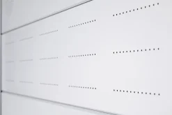 Telluria Lochblech & Haken 2121-2721 für Gerätehaus lichtgrau