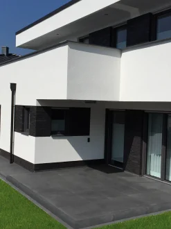 Terrassenplatte Feinsteinzeug Manhatten 60 x 90 x 2 cm schwarz