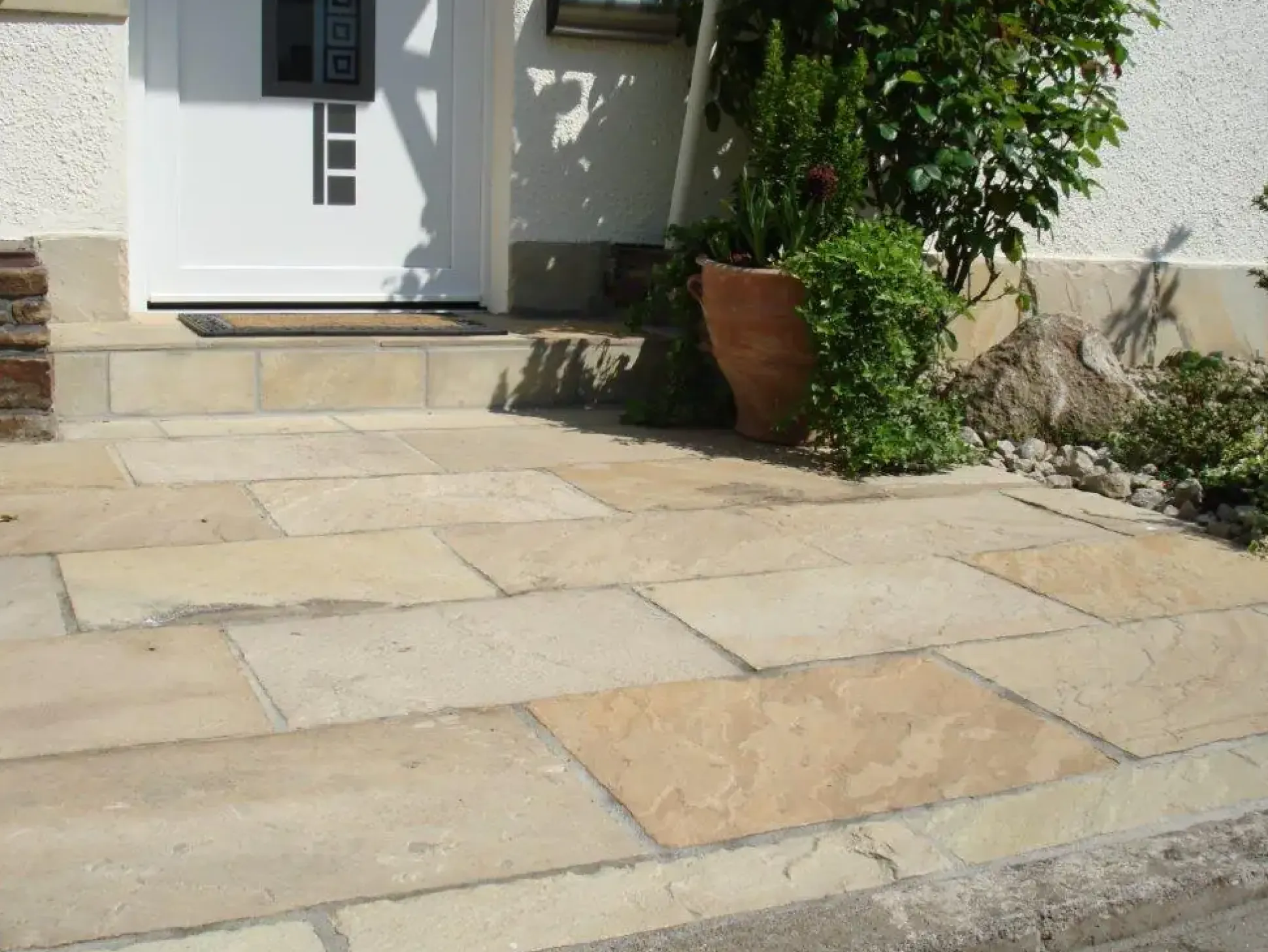 Terrassenplatte Sandstein 60 x 30 x 2,5 cm mint