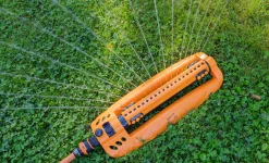 TrendLine Viereckregner Vario