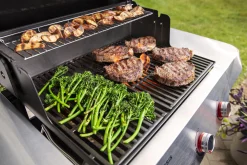 Weber Gasgrill Genesis E-315 Grillfläche: 68 x 48 cm